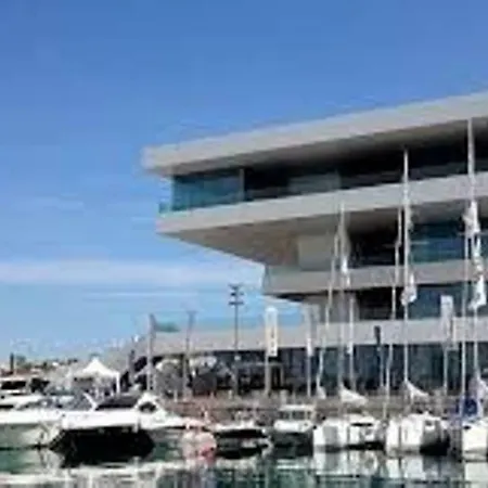 The Blue Sea Apartment